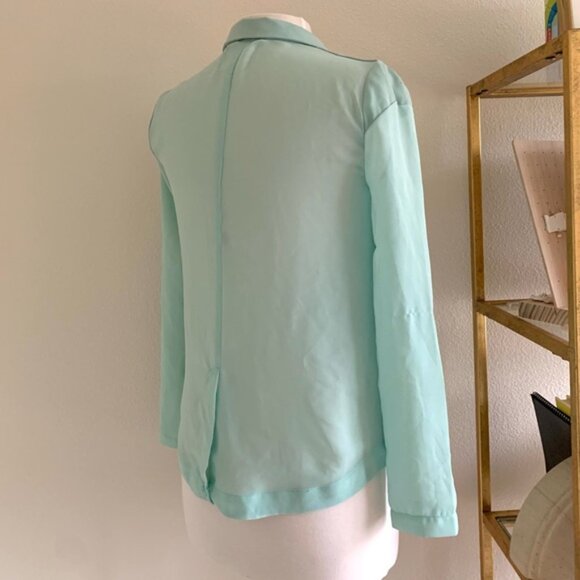 Urban Outfitters Silence and Noise Blazer - Picture 3 of 4